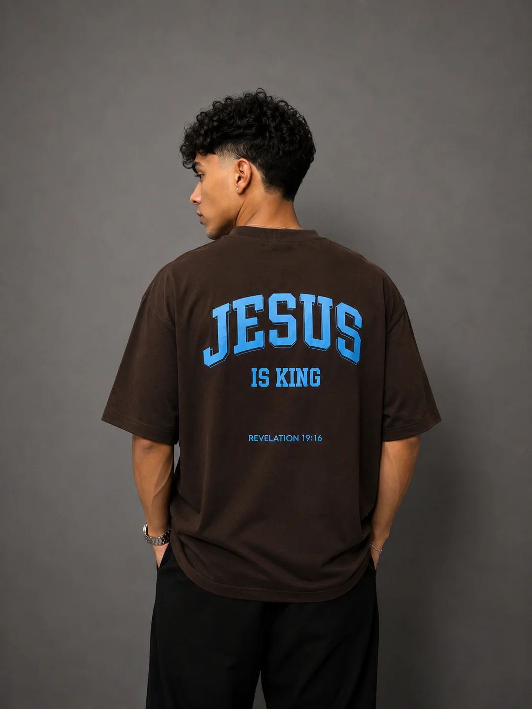 Camiseta Oversized Faith Jesus Is King foto 1