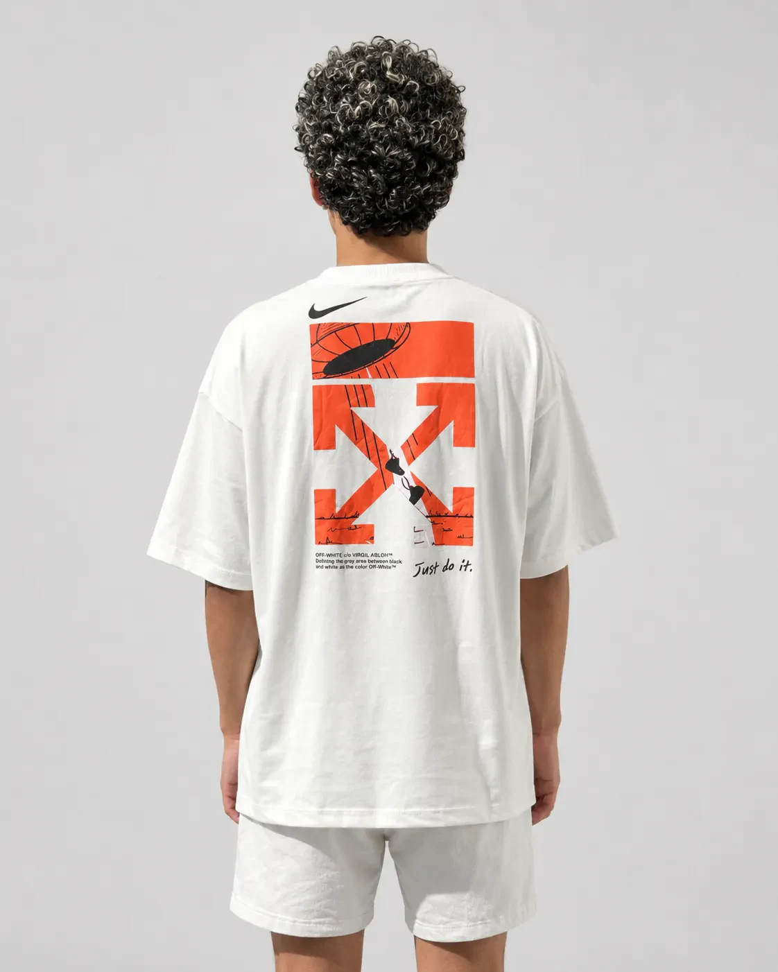Camiseta Oversized Graphic Off-White foto 1