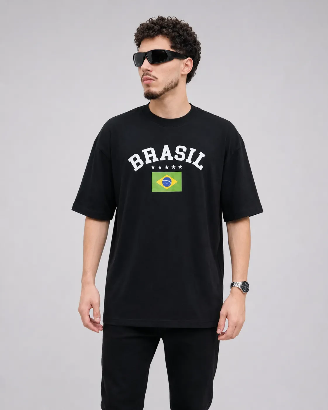 Camiseta Oversized Brasil preta frente