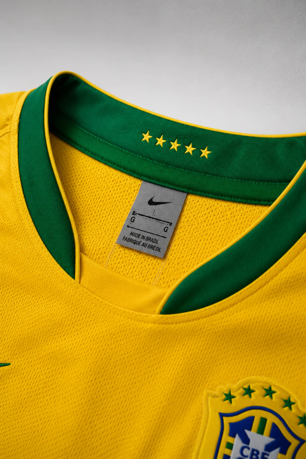 Detalhe da gola da Camisa Brasil manga longa