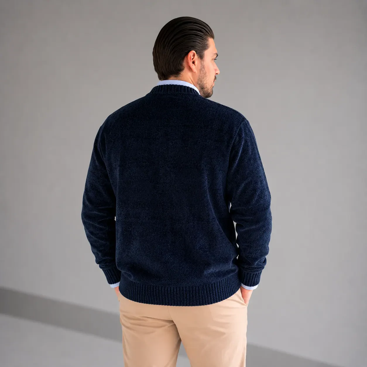 Suéter Chenille Zara azul marinho costas