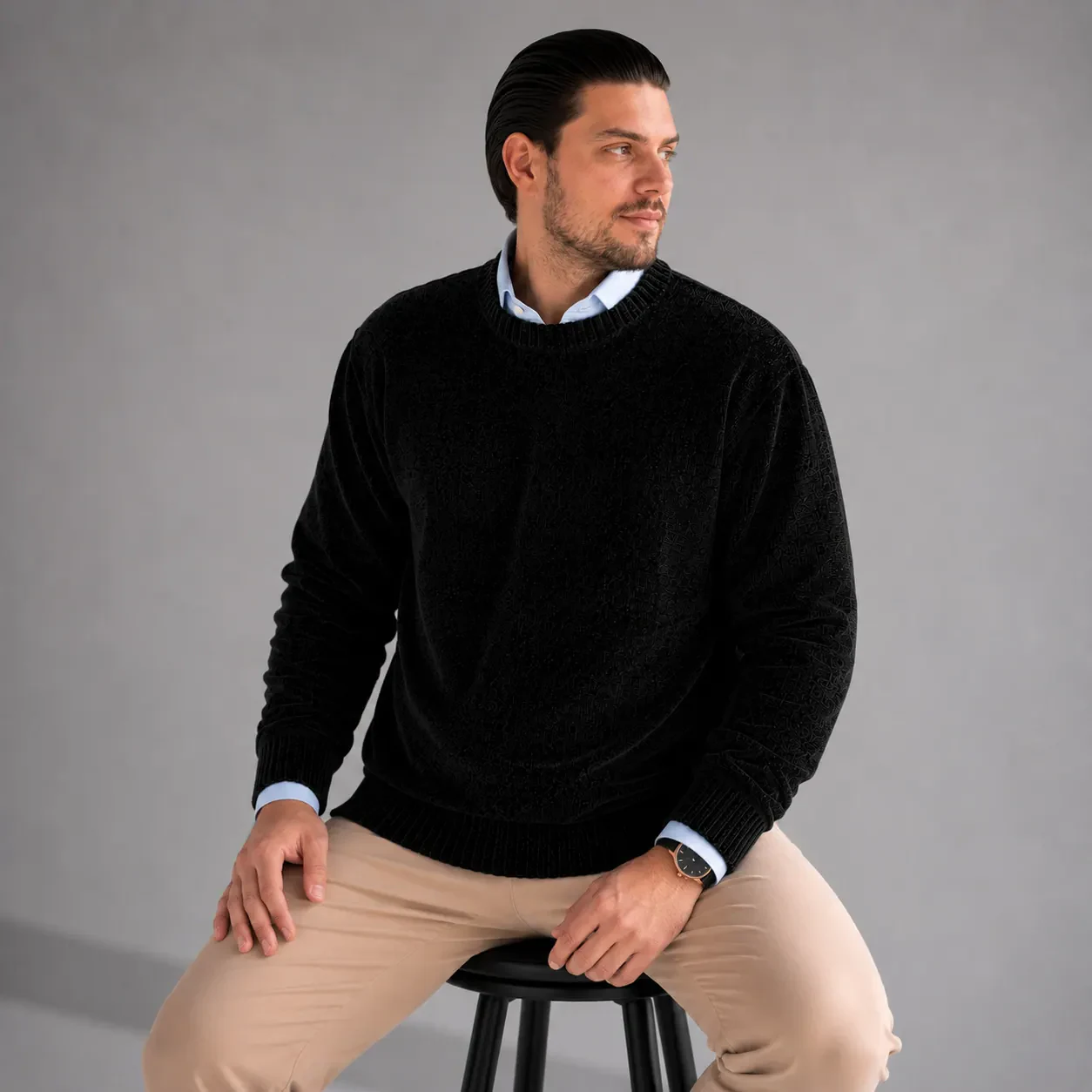 Suéter Chenille Zara preto em look masculino